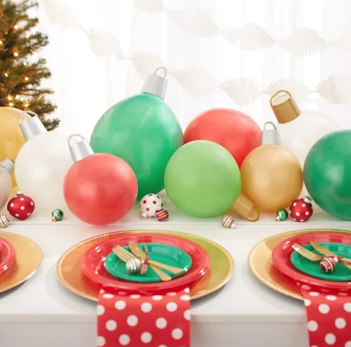 Baloane decorative pentru Crăciun și Revelion 2022: Casa cu Baloane 2