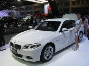 n52 528i