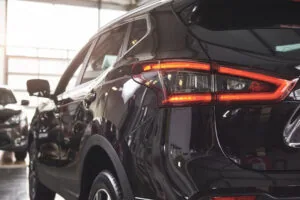 Strălucirea ascunsă în detalii: rolul pastei de polish în aspectul unei mașini 1